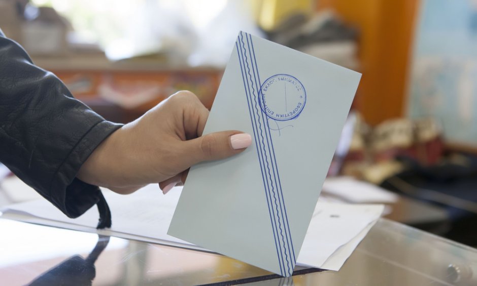Δημοσκόπηση: Μπροστά με διψήφιο ποσοστό η ΝΔ έναντι του ΣΥΡΙΖΑ - Δείτε την πρόθεση ψήφου