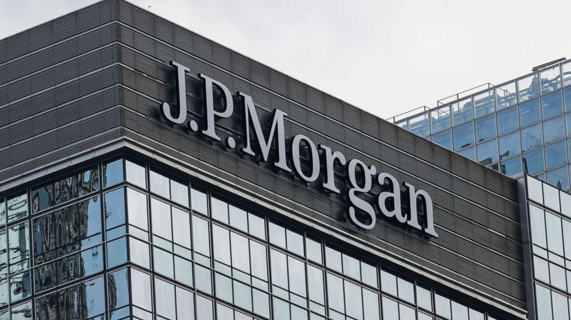 JP Morgan: Το come back των διεθνών επενδυτών στην Ελλάδα