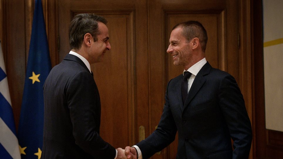 Συνάντηση Μητσοτάκη - Τσεφερίν | Τι ειπώθηκε μεταξύ του Πρωθυπουργού και του Προέδρου της UEFA ;