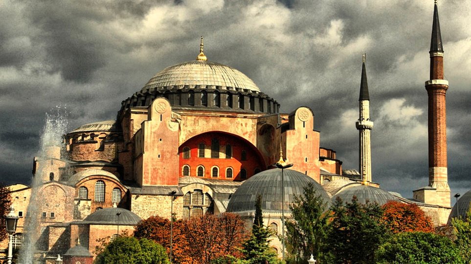 Προστασία της Αγίας Σοφίας στην Κωνσταντινούπολη και τουρκική προκλητικότητα | Του Αθανάσιου Μανουσάκη
