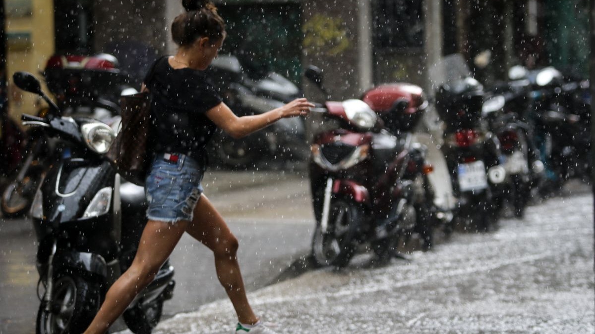 Προ των πυλών επικίνδυνα καιρικά φαινόμενα - Ποιες περιοχές θα χτυπήσουν;