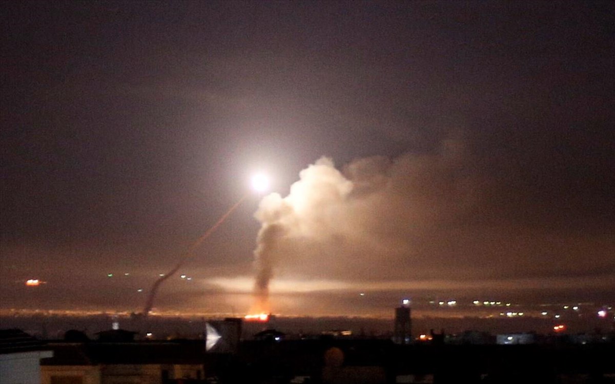 Αεροπορικές επιθέσεις του Ισραήλ εναντίον στόχων της Συρίας 