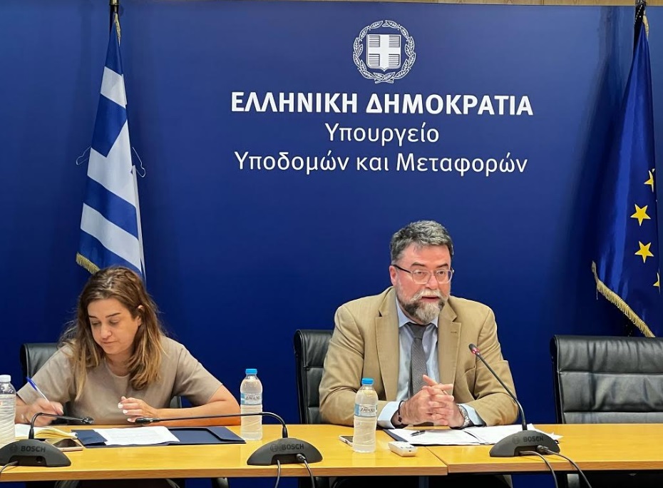 Σύσκεψη στο Υπουργείο Υποδομών και Μεταφορών με θέμα τον Εκσυγχρονισμό των Μεταφορών του Δήμου Πειραιά