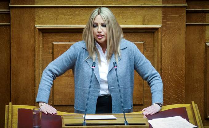 Φώφη Γεννηματά: ''Νέα Δημοκρατία και ΣΥΡΙΖΑ συμπράττουν εναντίον του ΚΙΝΑΛ''