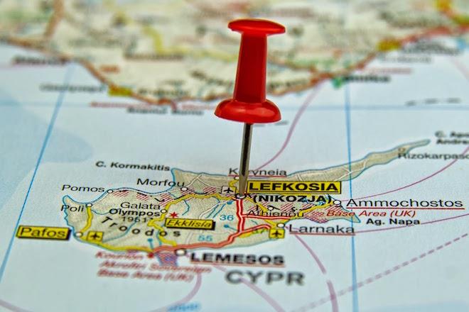 Κυπριακό: Γιατί ο Μενέντεζ θέλει τον Ερντογάν εκτός διαπραγμάτευσης;