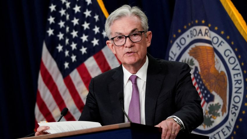 Bloomberg: Kατά 50 μονάδες βάσης θα αυξήσει τα επιτόκια η Fed 