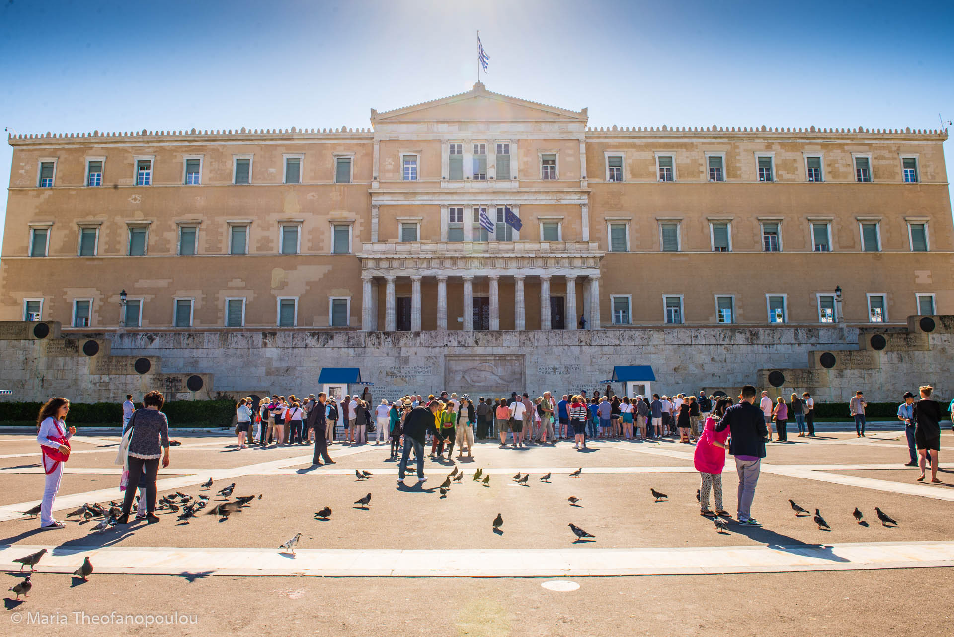 Handelsblatt: ''Τι κράτος θέλει να είναι η Ελλάδα;''