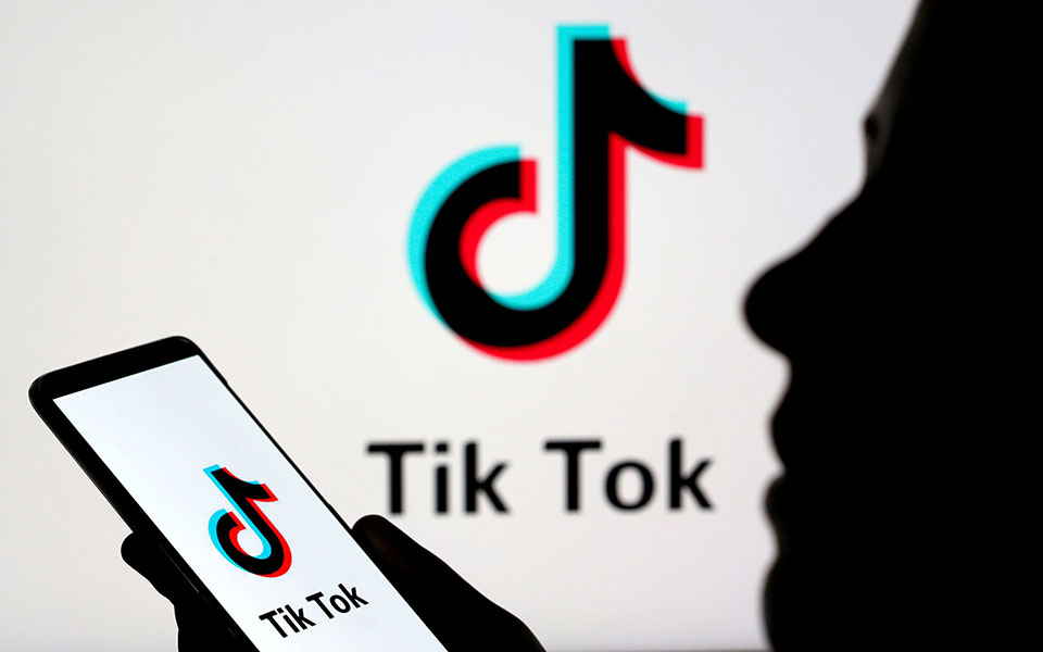 Προσοχή με το TikTok – Συλλέγει βιομετρικά στοιχεία από τους χρήστες