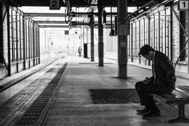 «Η Αλληγορία της Σήραγγας» | Της Ελένης Ιατρού 