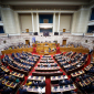 Με τις ψήφους της ΝΔ «πέρασε» το νομοσχέδιο για την αναμόρφωση του συστήματος διακυβέρνησης των ΟΤΑ