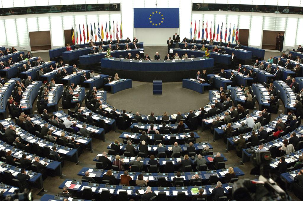 ΕΕ-ευρωεκλογές: Τα ακροδεξιά κόμματα αναμένεται να διπλασιάσουν τις έδρες τους στο Ευρωπαϊκό Κοινοβούλιο (