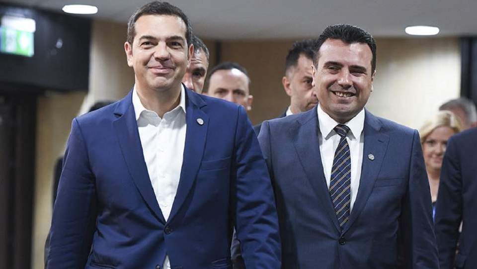 Τον Απρίλιο σχεδιάζουν το ταξίδι του Τσίπρα στα Σκόπια
